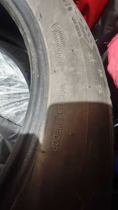 Шины Powertrac с шипами продам