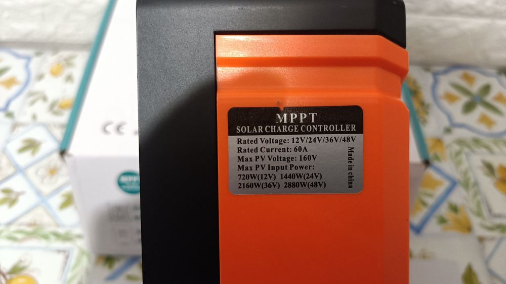 Controler  solar  SolaMr 60A MPPT 12V/24V/36V/48V