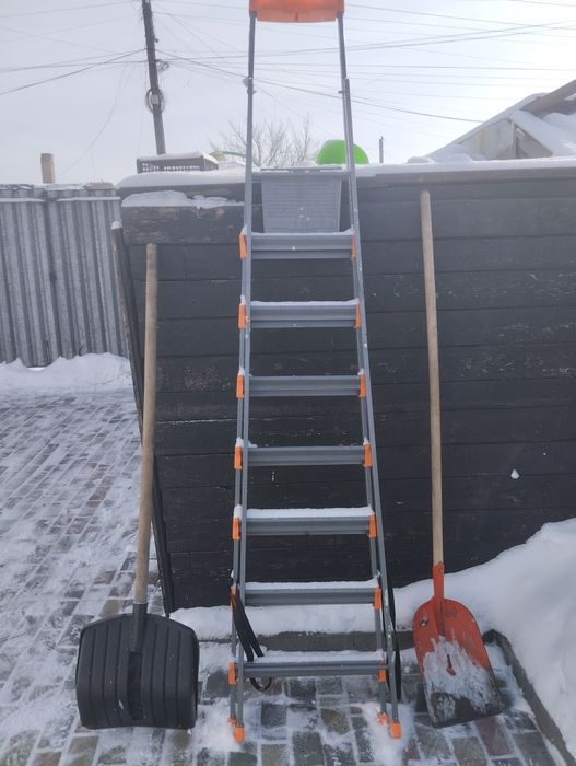 Продается стремянка