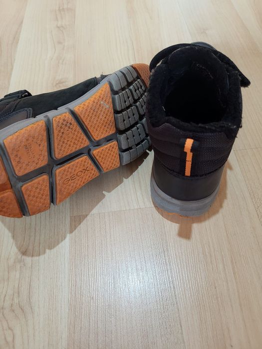 Ghete Geox marimea 34
