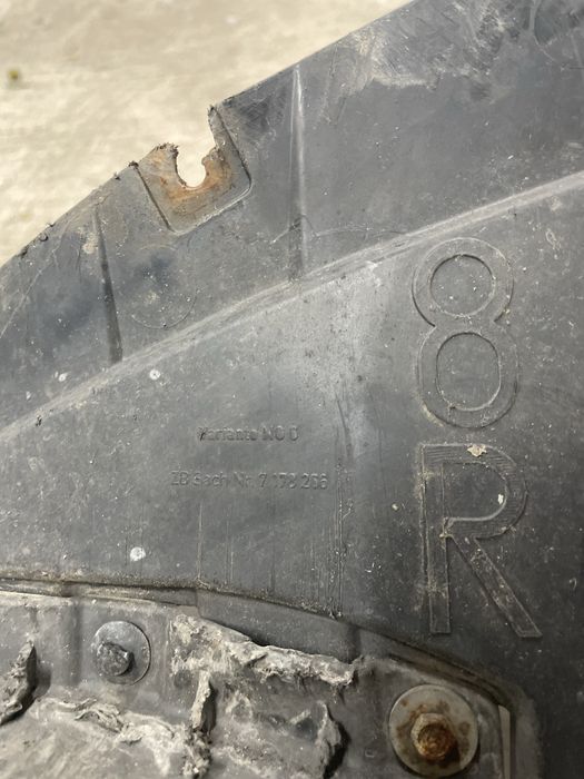 Carenaj Bmw seria 1 E81/E87 m pachet originale carenaje stanga + dreapta