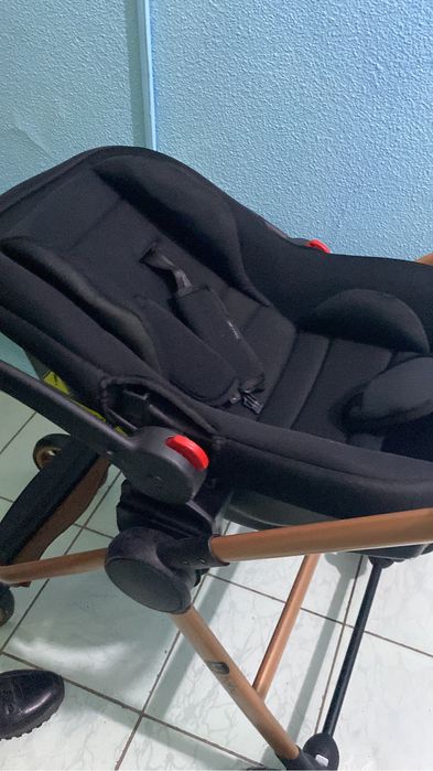 Коляска люлька и автокресло