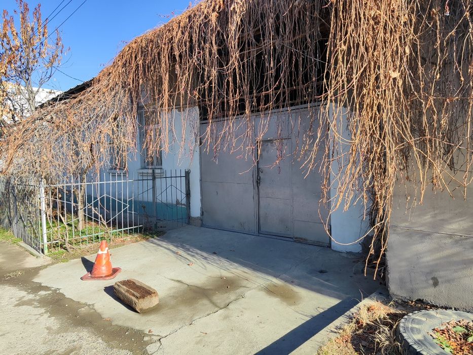 Участок в Яшнабадском районе ориентир Тапоич поликлиника