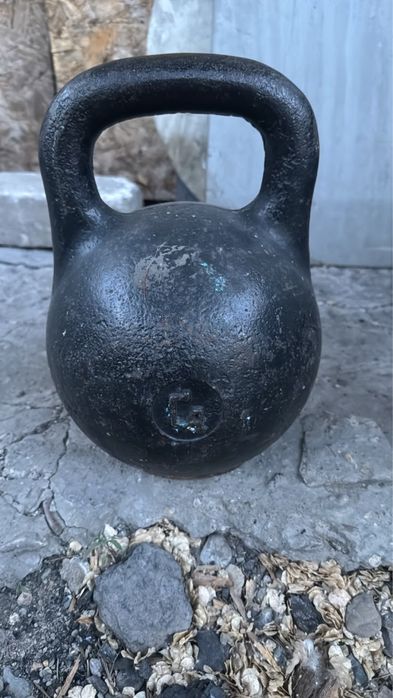 Продам гирю 24 кг