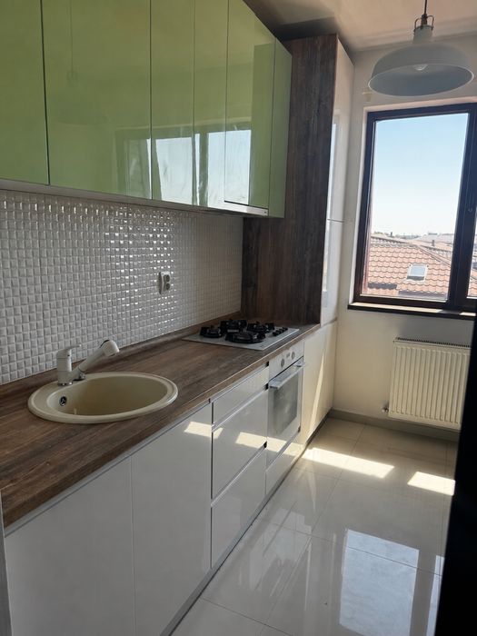 Inchiriez apartament 3 camere rezidential apusului