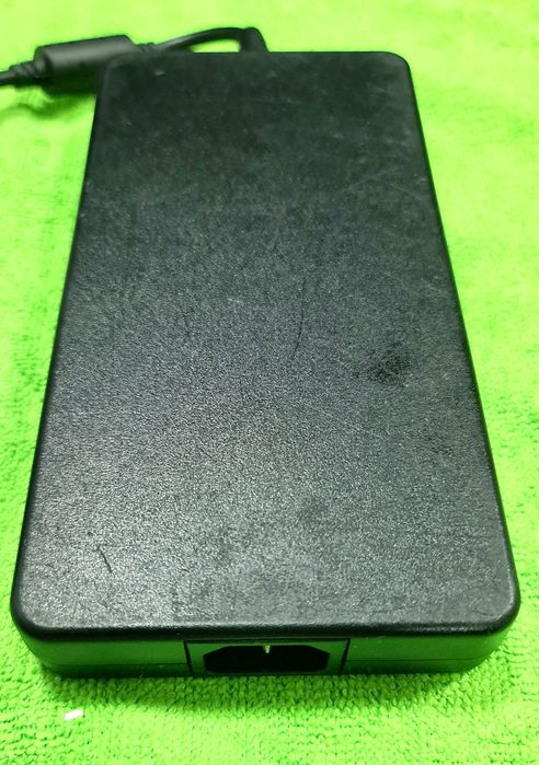 Dell TB 16  K16A001 Docking Station Thunderbolt 3 240W