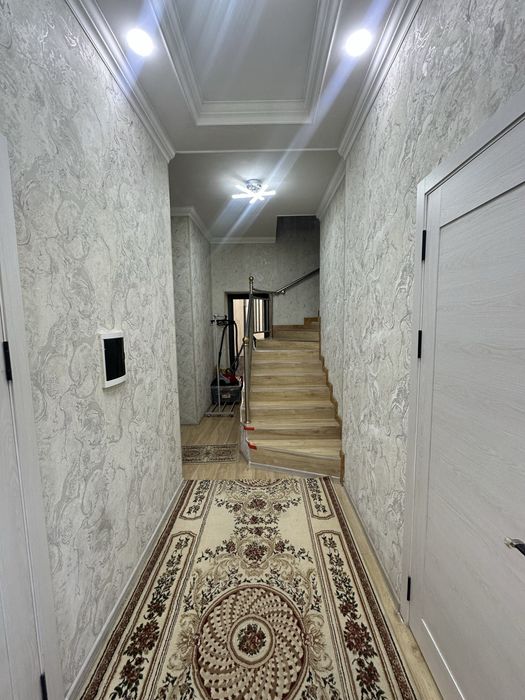 Сдается Коттедж в Аренду 1.6соток 5 комнат Хонобод