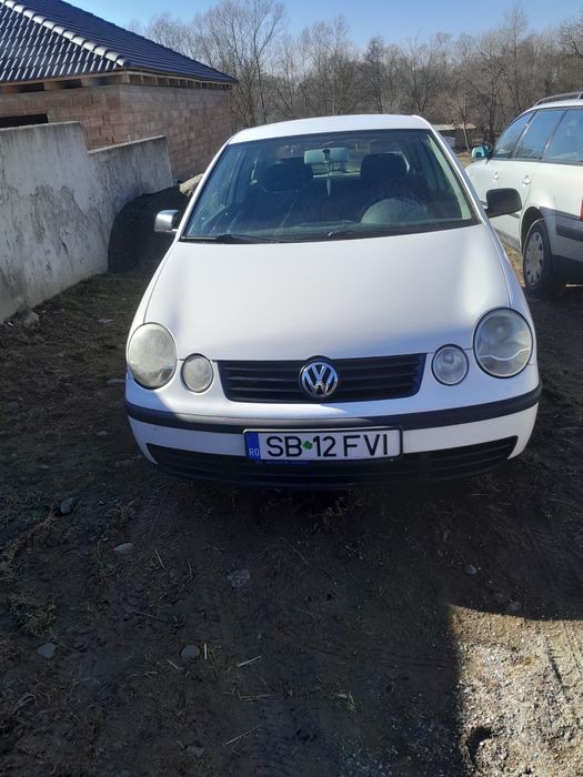 Volkswagen  polo.