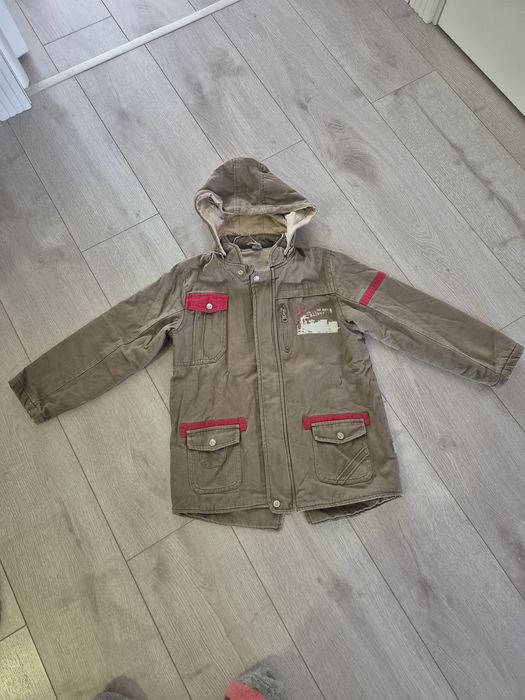 Куртка на осень, внутри трикотаж