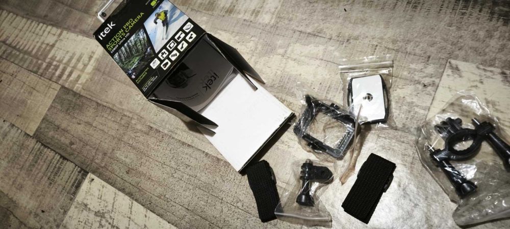 Itek Action Camera 1080P – Водоустойчива, С аксесоари и стойки