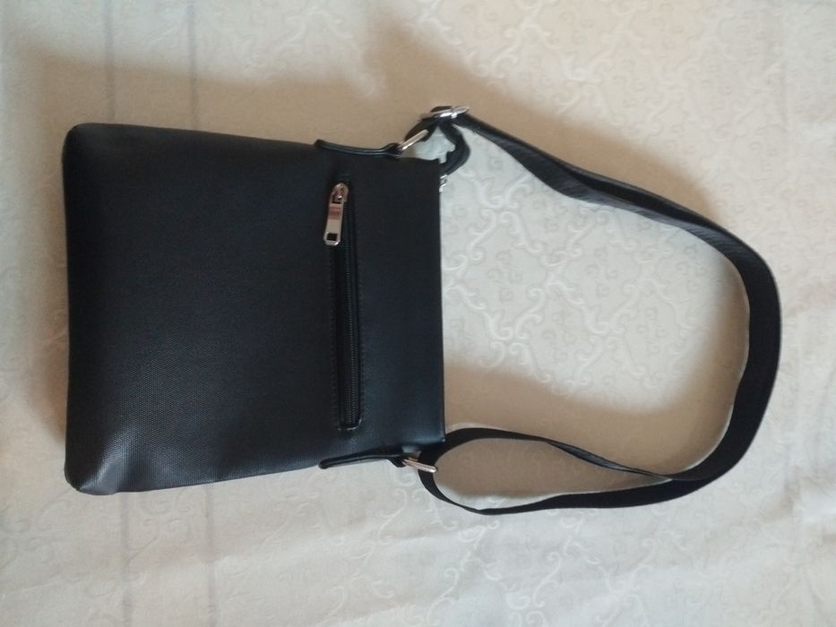 Продается барсетка