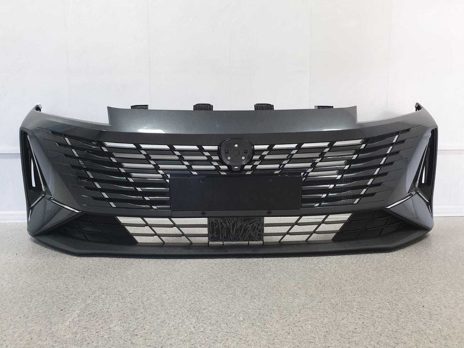 Передний бампер на Changan Eado