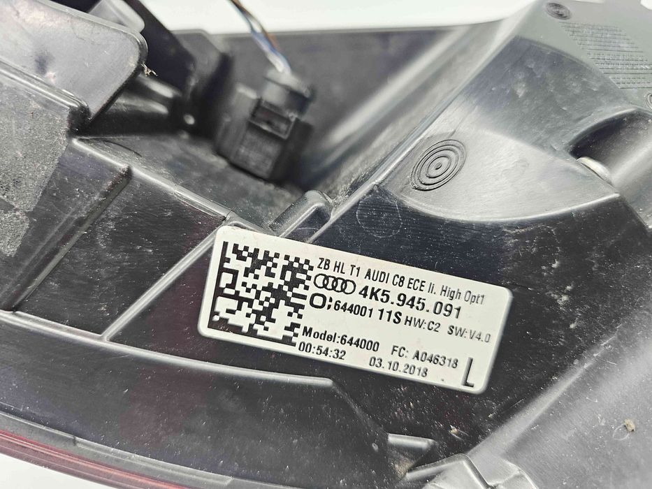 Stop aripa stanga Audi A6 (4A2, C8) S-line [Fabr 2018-2025] 4K5945091