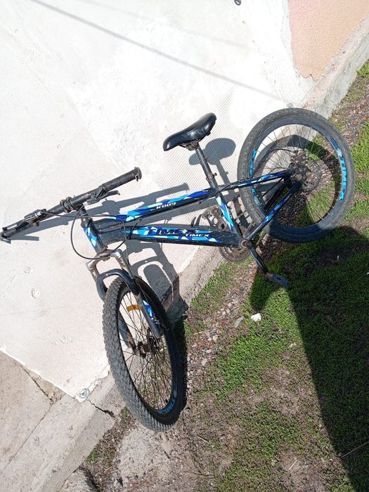 Внлик сатлады журеді