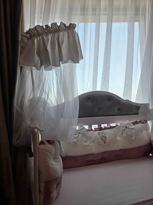 Patut co-sleeper bebelus