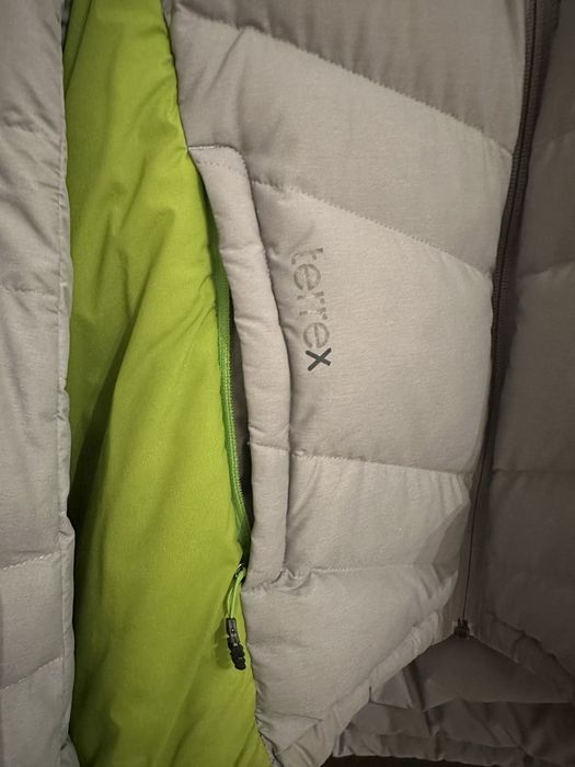 Geaca Adidas Terrex Climaheat rezistenta -30 grade