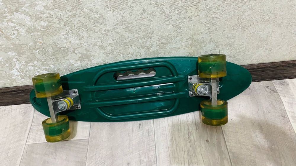 Продам срочно пенни борд!