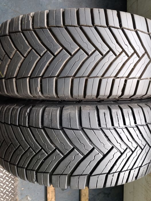 Două anvelope all season 215 65 16c Michelin dot 2022 7mm