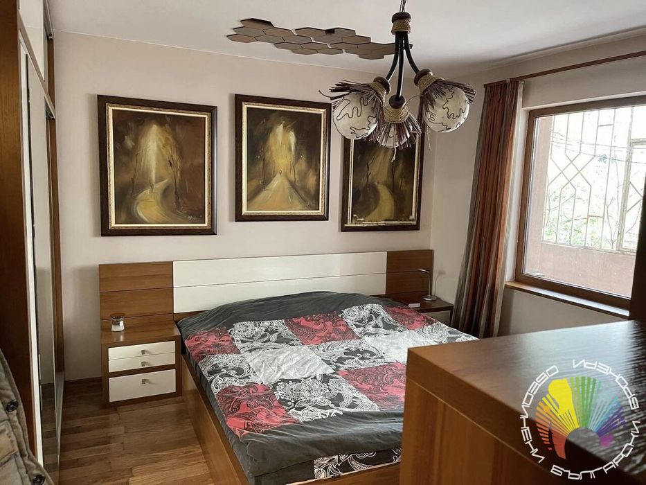 Дава се под наем Многостаен апартамент в Бургас, Лазур - 120 кв.м за 1000 € - Снимка #11