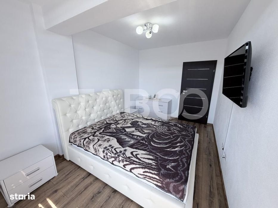 Apartament decomandat 3 camere 80 mp utili Doamna Stanca