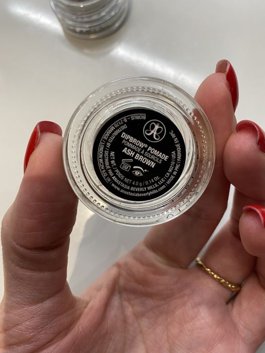 Pomade Anastasia Beverly Hills