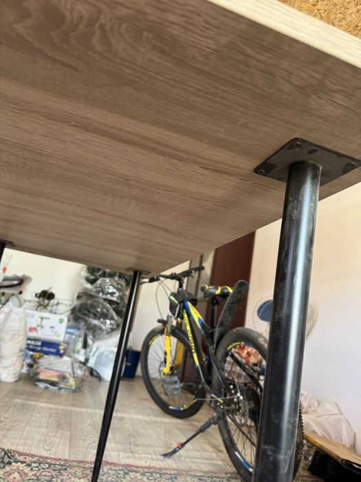 Стол кухонный новый