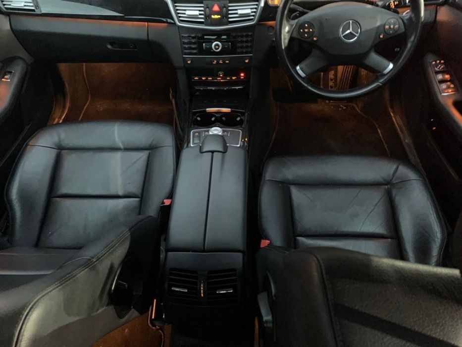 Dezmembrez e class w 212 an 2010/motor 2.2 euro 5/mercedes e class