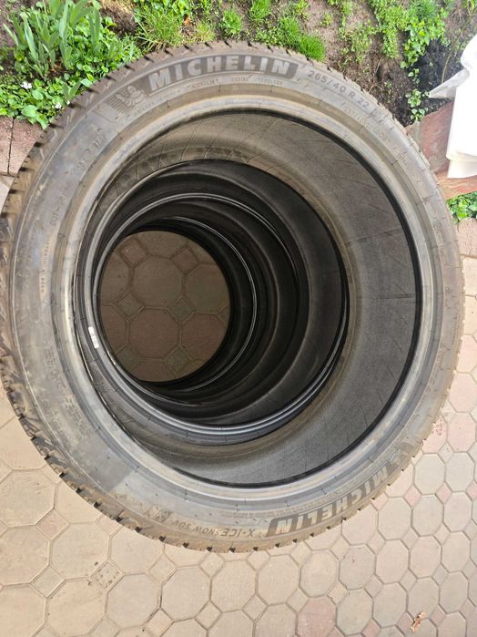 Michelin мишлен 265/40 R22 X-ice snow