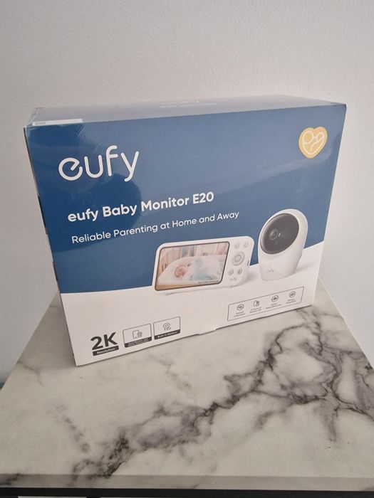 Eufy Baby Monitor E20 cu monitor si so conectare pe telefon