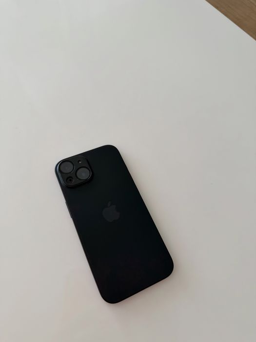 Iphone 15 - 128gb