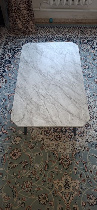 Стол. Жер стол. Стол