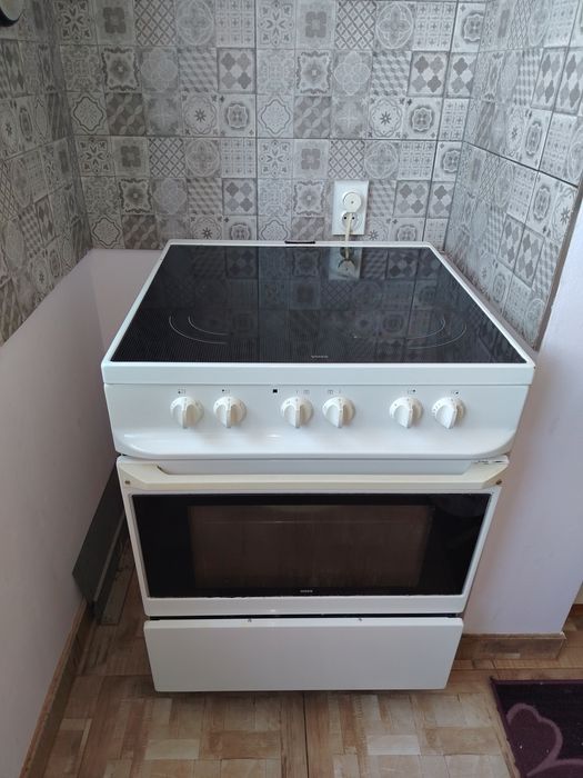 Печка Voss/ Electrolux