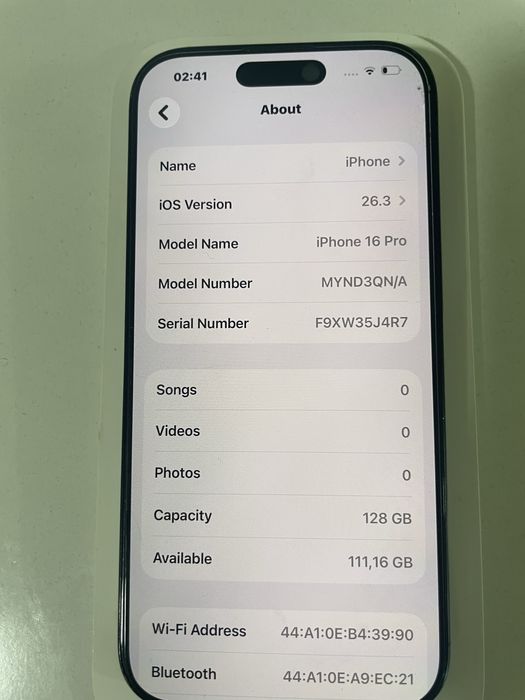 Iphone 16 pro baterie 100%