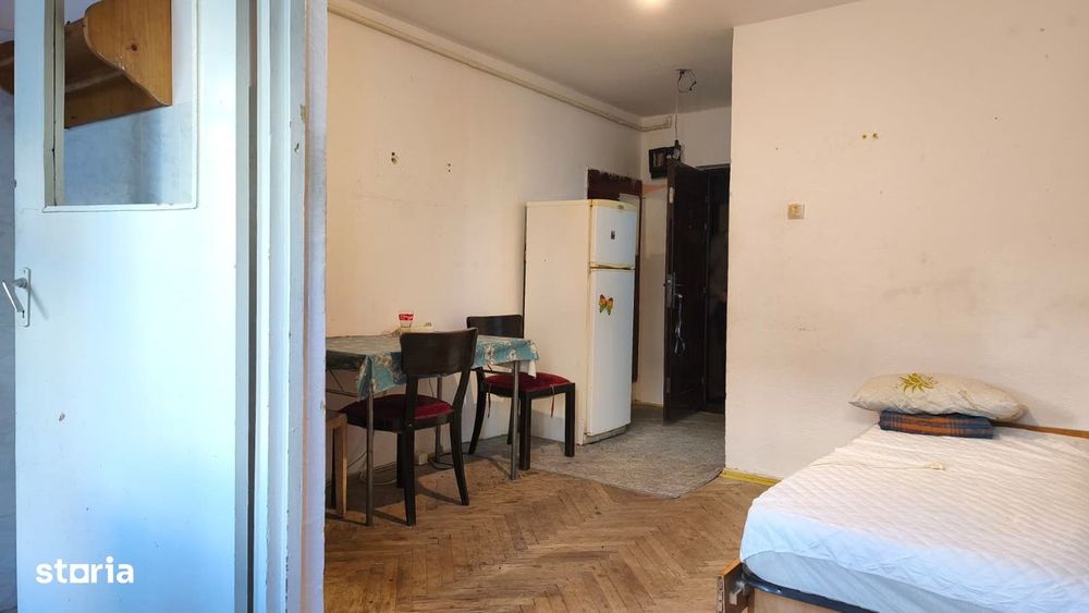 Garsoniera in Deva, zona Dacia, et 1