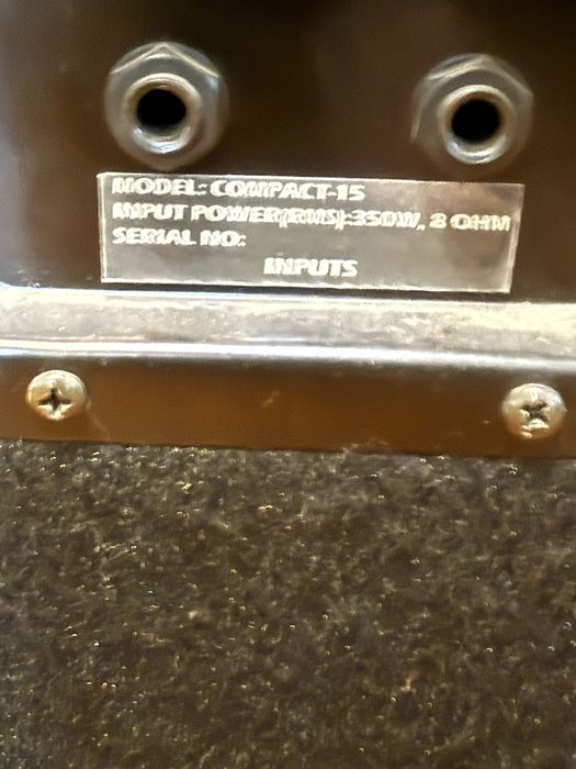 Boxe pasive  marca Studio