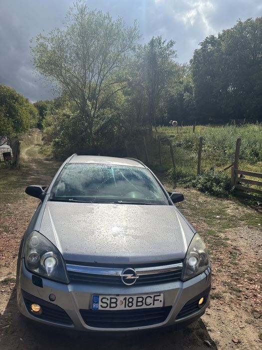 Opel astra H an 2007  6 trepte !!