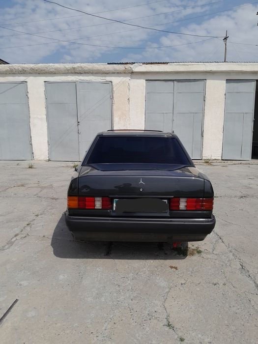 Мерседес w201 190