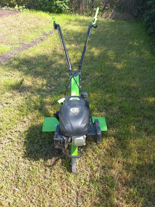 Продам культиватор