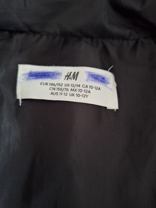 Vesta baieti  H&M 146- 152 cm/ 10- 12 ani, stare f buna