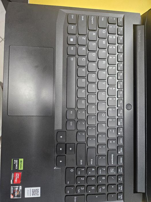 Laptop gaming Lenovo ideapad 3