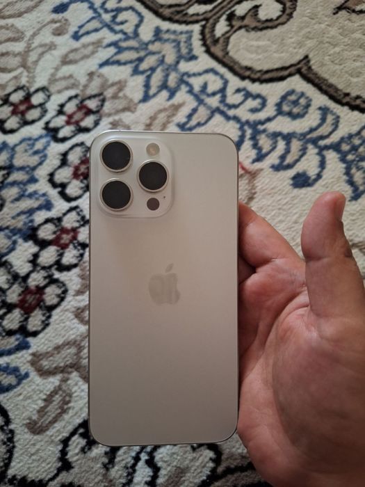 Srochna sotiladi Ayfon 15 pro max