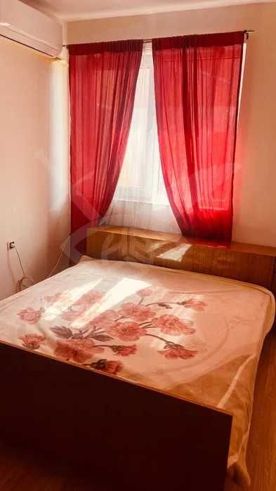 Дава се под наем Тристаен апартамент в Пловдив, Център - 90 кв.м за 425 € - Снимка #3