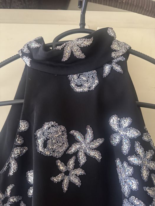 Официални рокли/тоалети с пайети камъни дантела