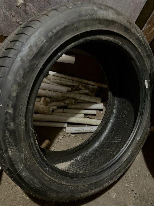 Шины R17 235/45 лето, 1 сезон.