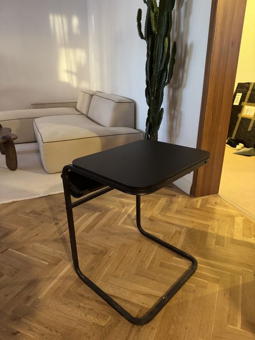 Masuta ikea neagra plusa masa jysk visinie