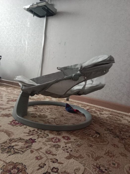 Шезлонг Новый Срочно  Продам