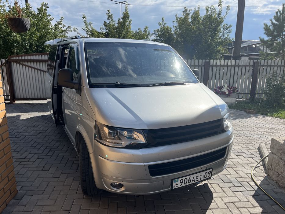 Продам фольсваген т5 9 мест