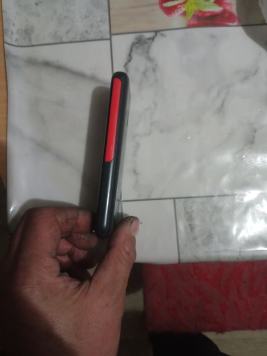 Продам двухсимчитый простой телефон Nokia  рабочи