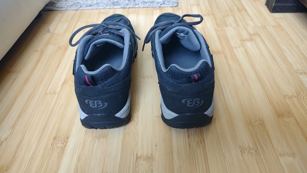 Pantofi drumetie 43 / 27.5