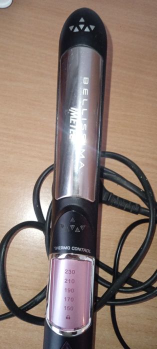 Placa de par Bellissima cu reglaj temperatura și ondulator par nou